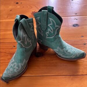 Turquoise Lane Western Cowgirl Boots